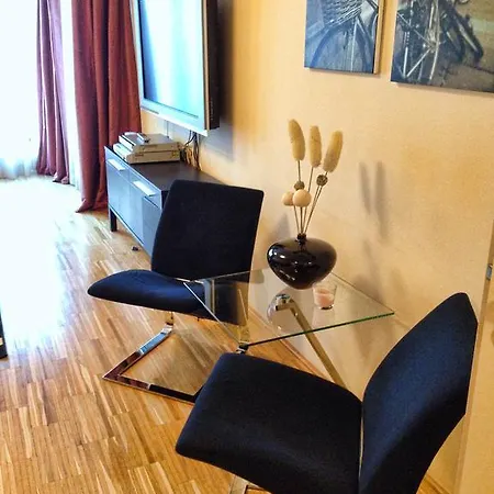 River Diamond Luxury Apartment *