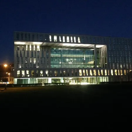 River Diamond Luxury 아파트